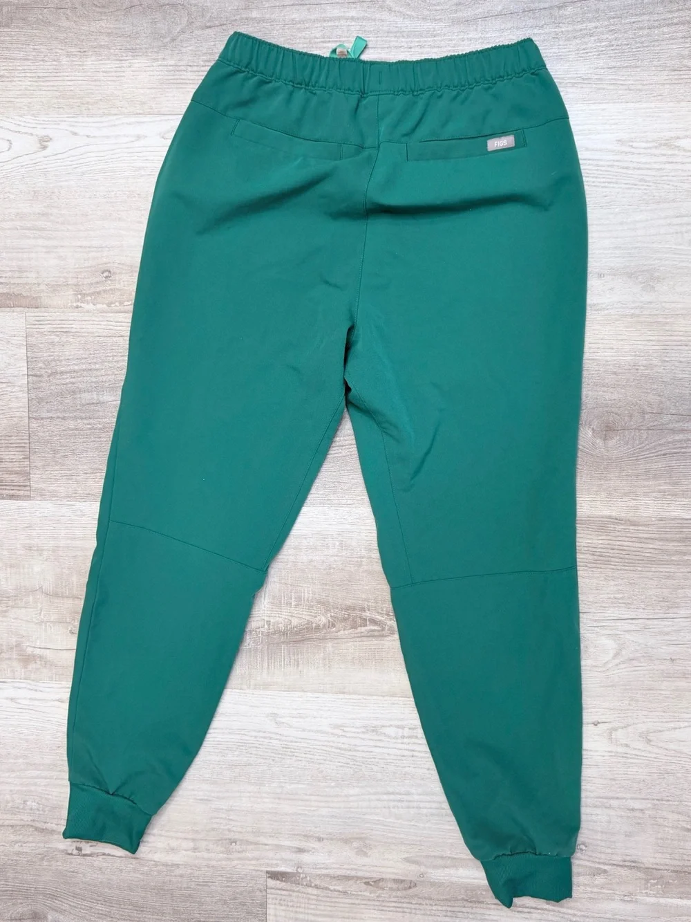 Figs Tansen Casual Scrub Pant Hunter Green Mint Green Ties Mens Size S